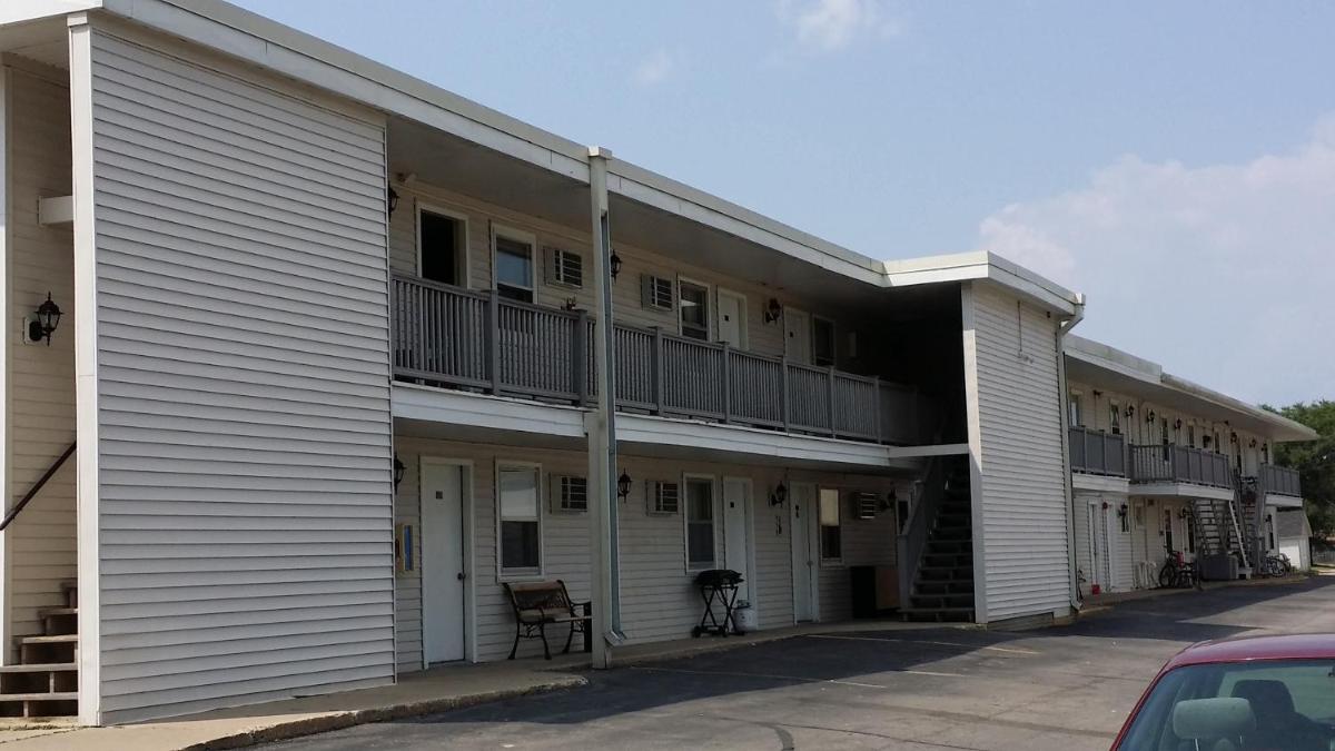 Popular attractions Area Nearby Property